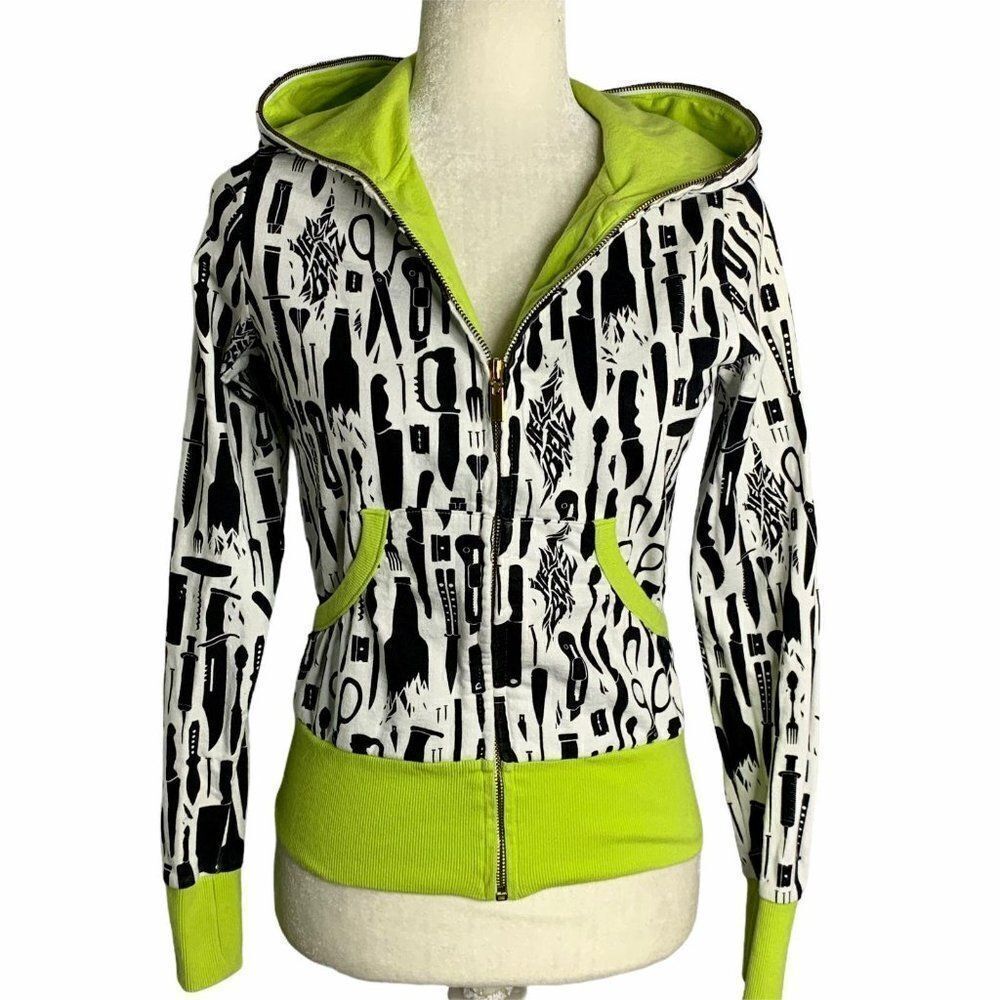 Hellz Bellz Dangerous Hoodie Sweatshirt White